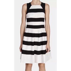 Karen Millen Dress - Black/White